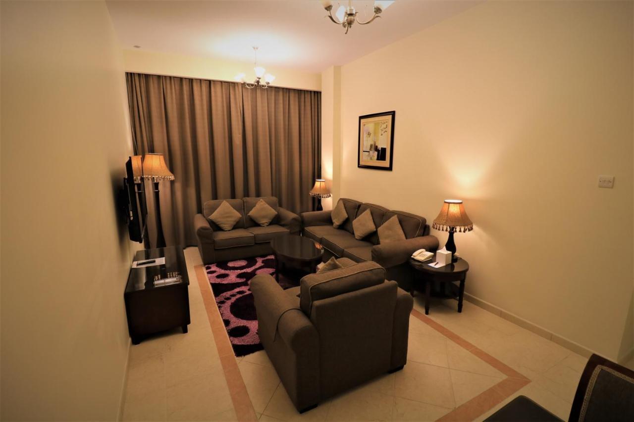Baity Hotel Apartments Dubai Exterior photo
